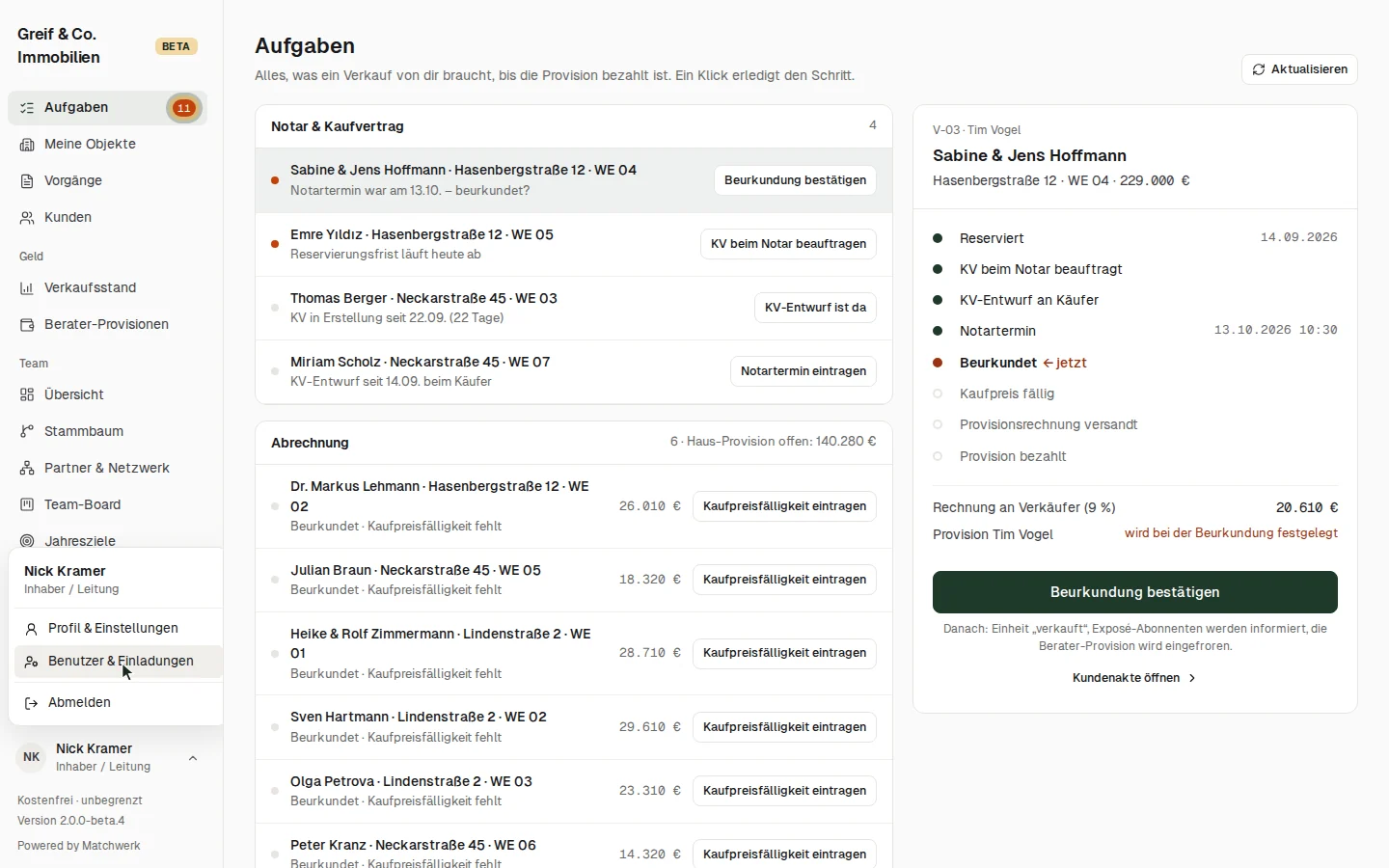Das Benutzermenü mit Profil, Benutzerverwaltung und Abmelden